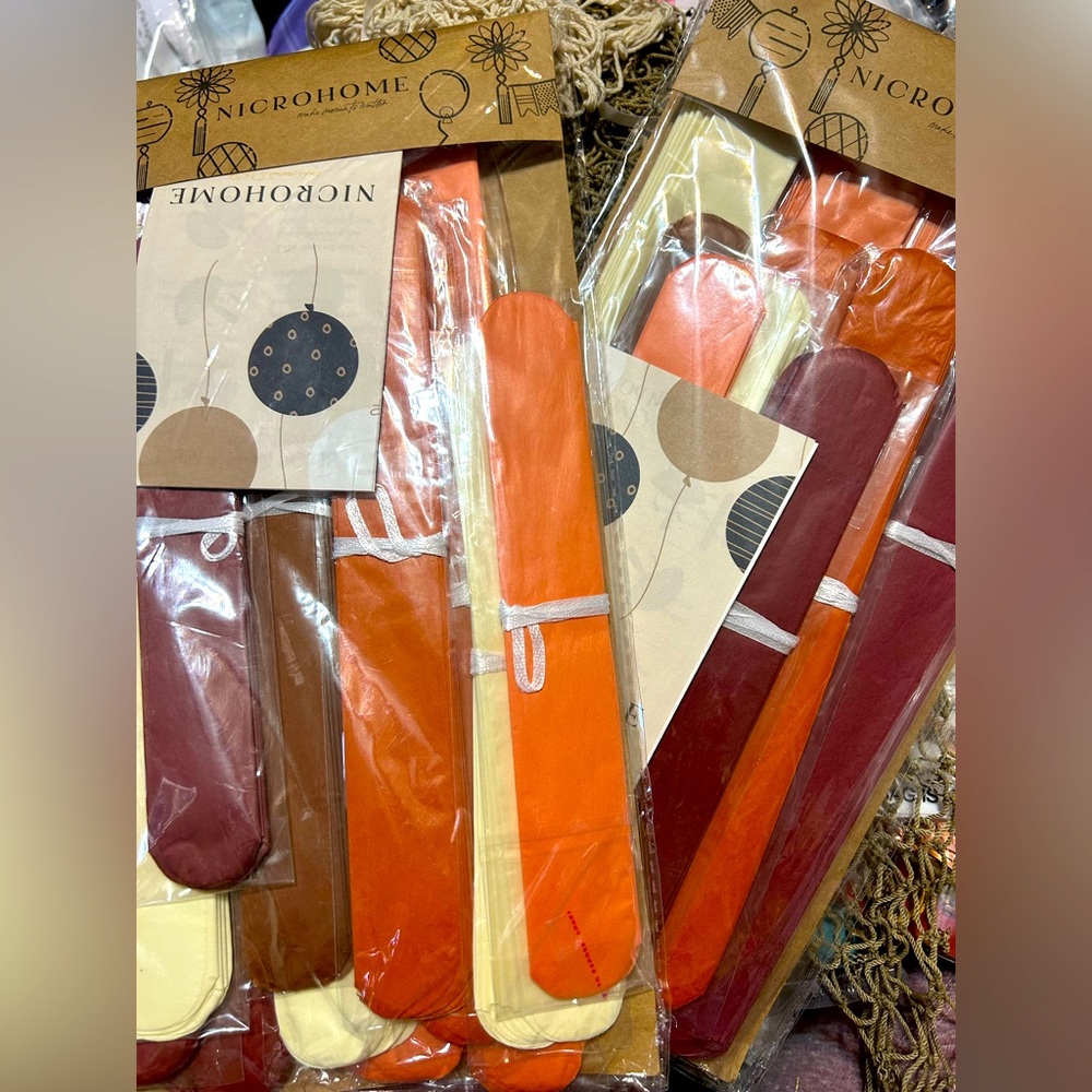 Set of 2 Paper Decorations